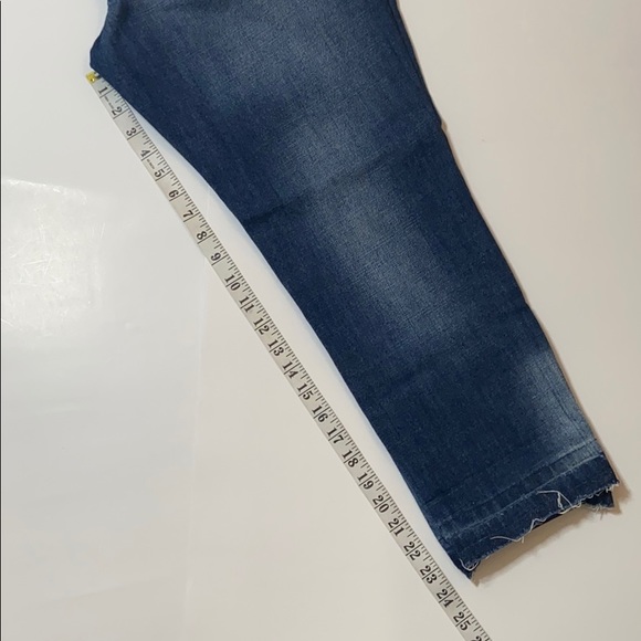 Life in progress cropped jeans size 27 [122] - Picture 4 of 8